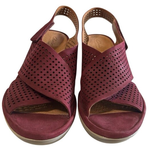 Clarks Clarene Award Womens 9.5M Plum Purple Nubuck Leather Wedge Sandal - Picture 7 of 16
